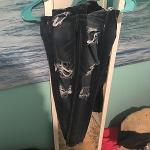 American eagle ripped jeans